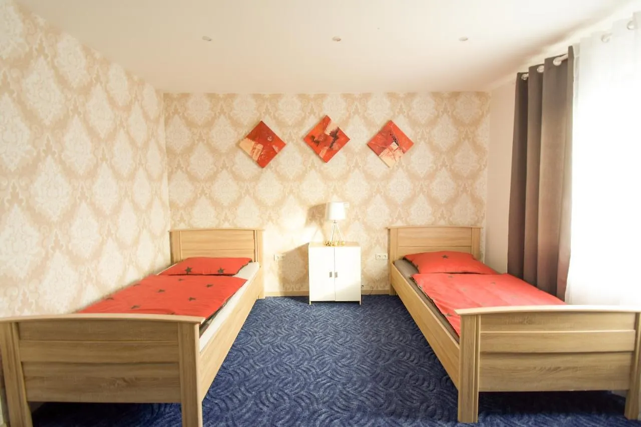 Mainzimmer - Business Apartments Hasloch